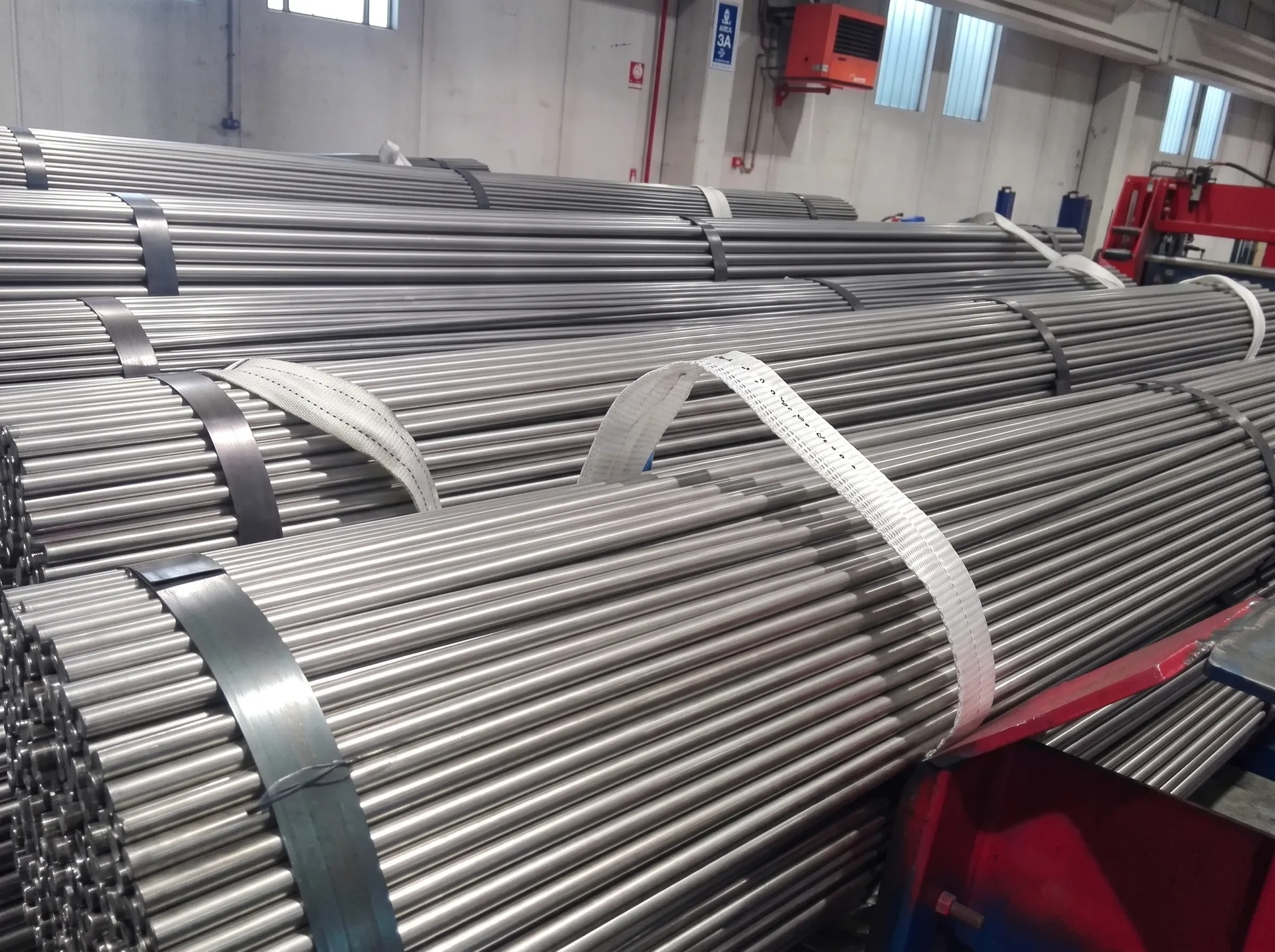 Barre trafilate retificate e laminate